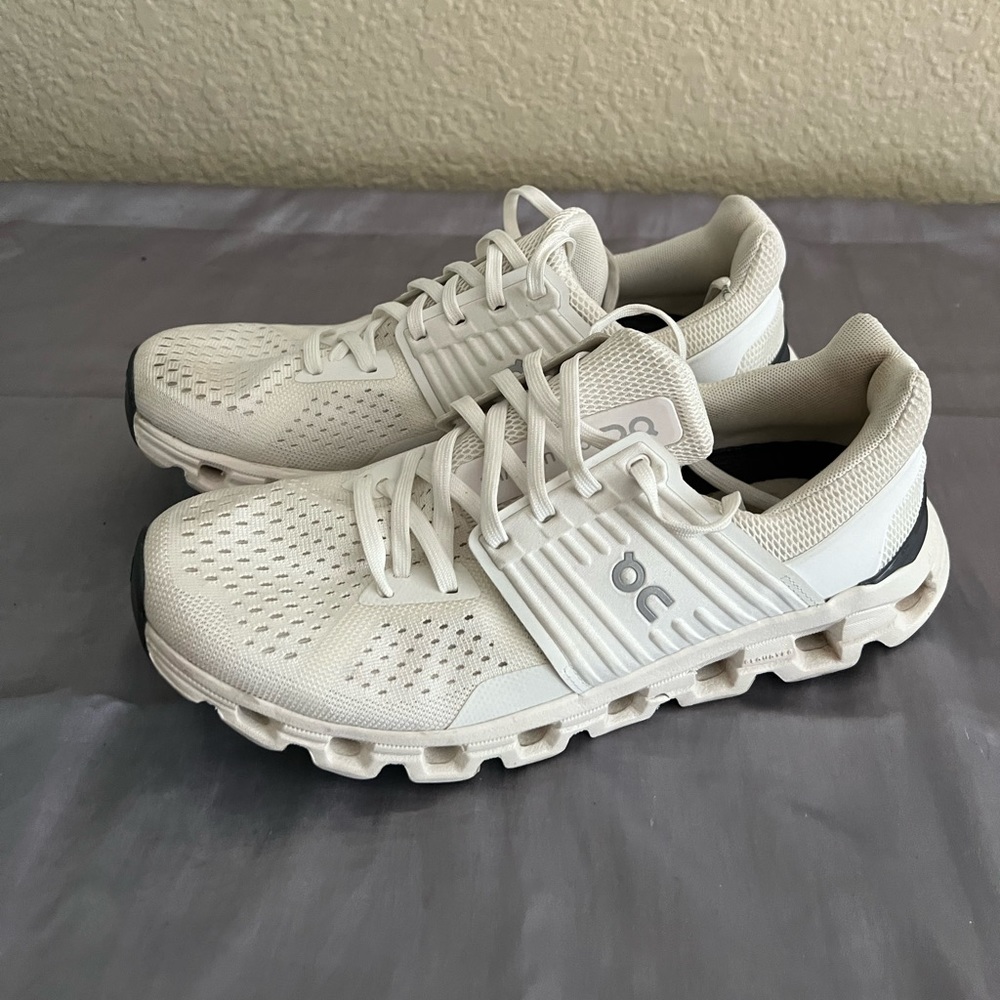 On Cloudswift Womens Running Shoes 8.5 White